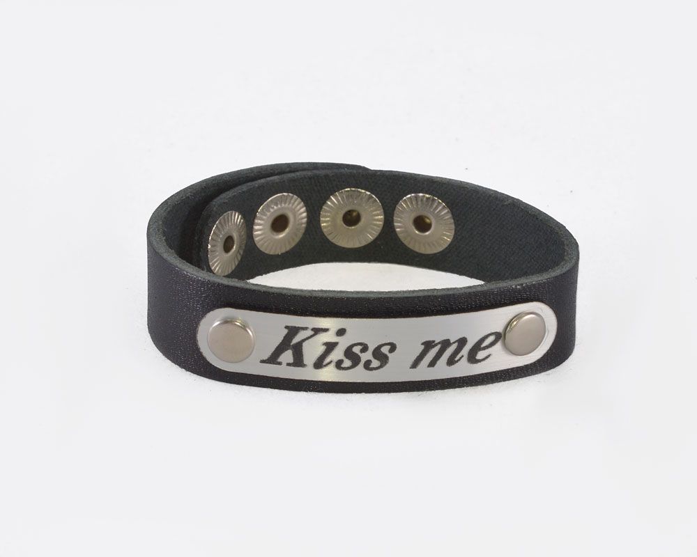  KISS ME   33540 