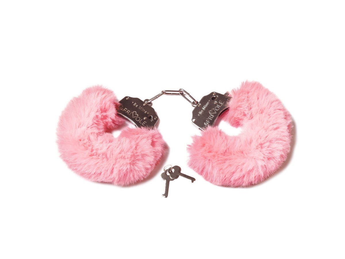        (BE MINE) (ONE SIZE) . 06261