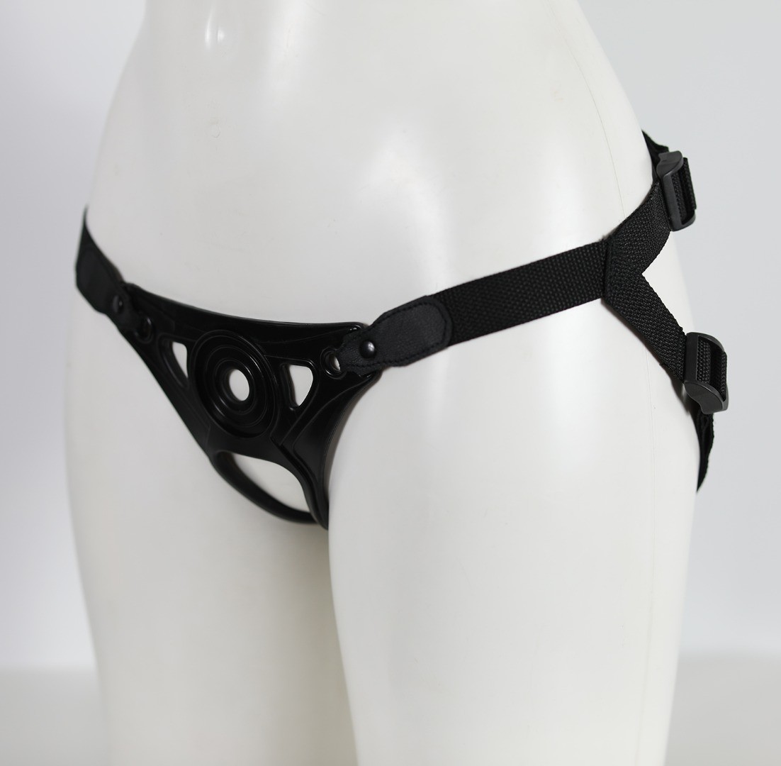  STRAP-ON  , . 9857